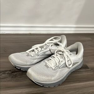 Brooks Women's White Running Shoes